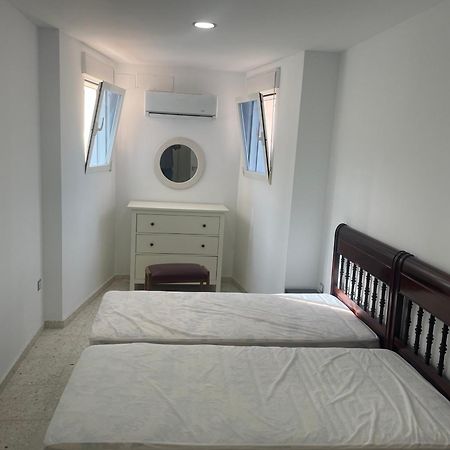 Ferienwohnung Benidorm Л'Алфас дел Пи Екстериор снимка