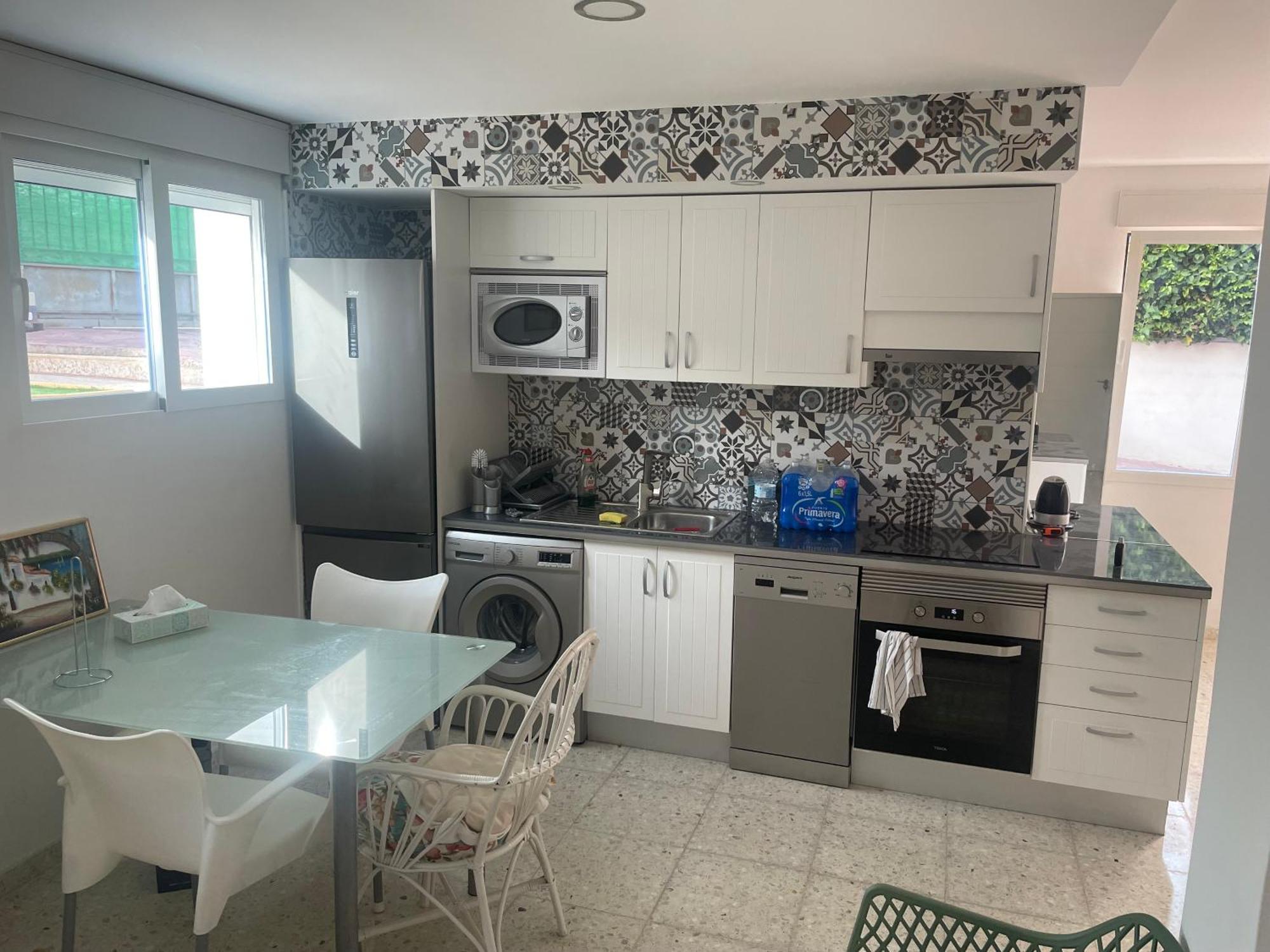 Ferienwohnung Benidorm Л'Алфас дел Пи Екстериор снимка